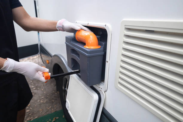 Best Portable toilet rental cost  in Amery, WI